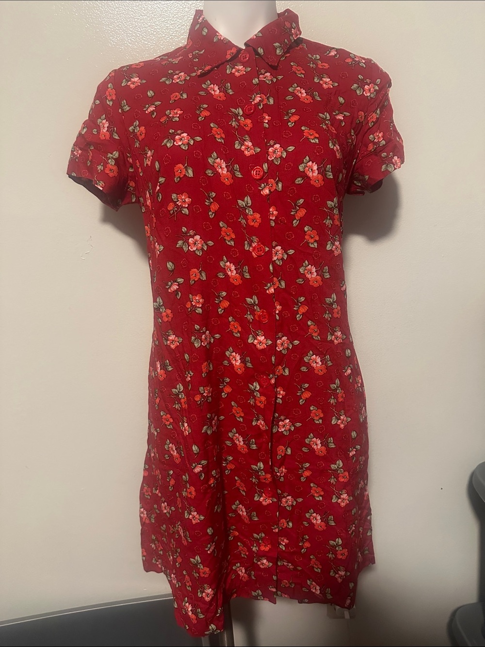 Basic Editions Red Floral Button-Front Mini Dress